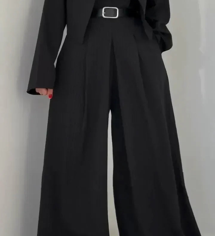 Lidia | Bustier and Jacket Set for Ladies – Elegant and Modern Style